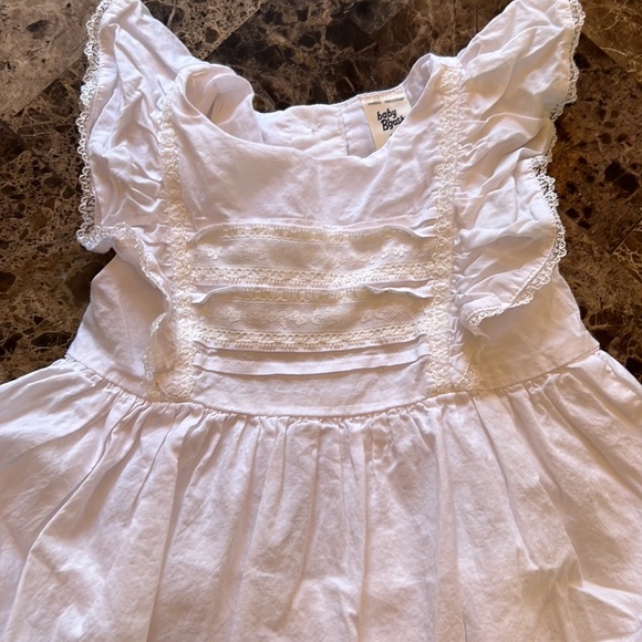 2 OshKosh Bgosh Dresses. 1 NWT. - Picture 3 of 7
